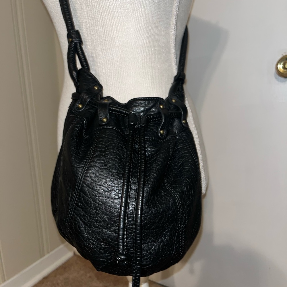 New black leather bucket hobo crossbody purse